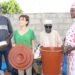 Commune de Meckhé : Lancement officiel de la distribution de 4000 bacs-poubelles et tamis aux femmes de ménage et artisans cordonniers